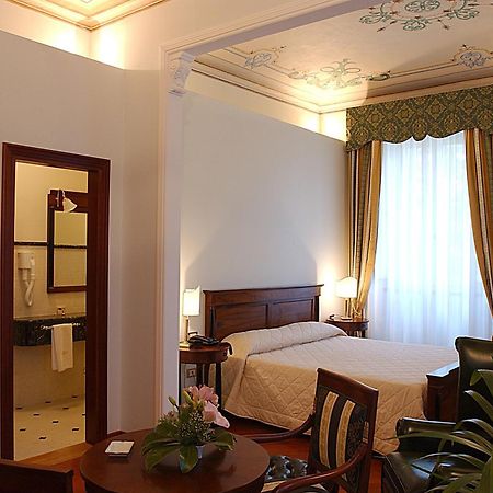 Appignano  Hotel Villa Verdefiore חדר תמונה