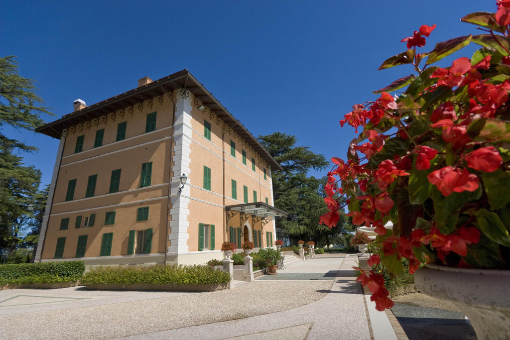 Appignano  Hotel Villa Verdefiore מראה חיצוני תמונה